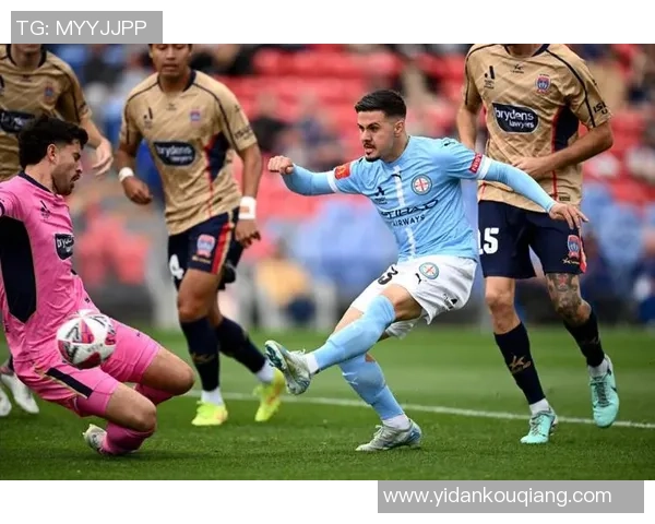 101惠灵顿凤凰迎战墨尔本城力争主场胜利展现球队实力 101惠灵顿凤凰迎战墨尔本城力争主场胜利展现球队实力