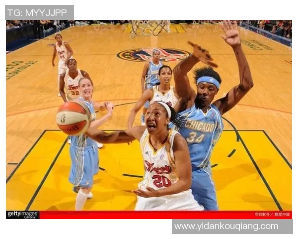 WNBA太阳队与大梦想队的激烈对决展现篮球魅力与团队精神