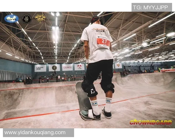 南京滑板队灵活性引发热议探讨滑板运动的技术与风格之争